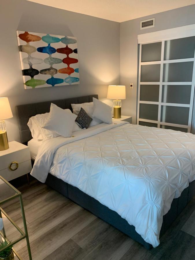 Downtown Waterfront Suites With Cn Tower Views Торонто Экстерьер фото